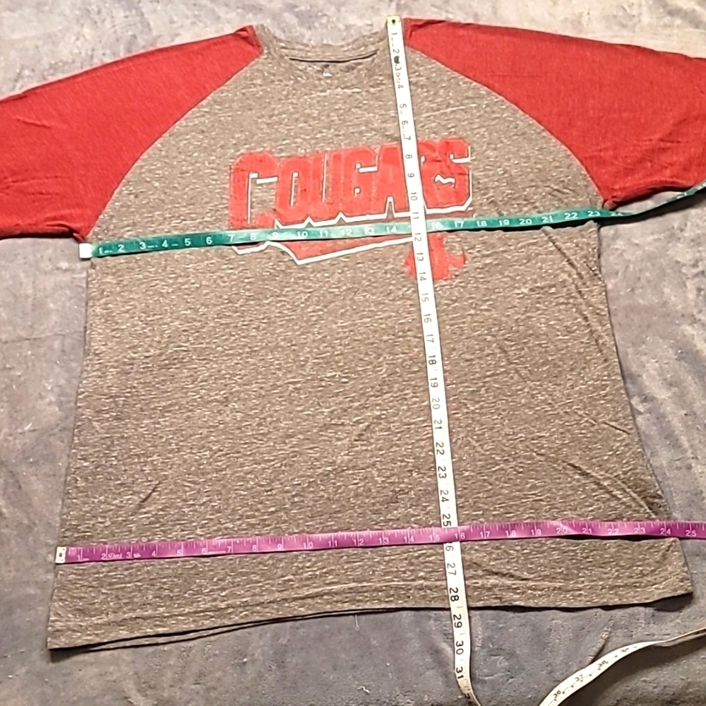 0497. Cougars ~ Washington State University ~ B-ball T-shirt ~XL